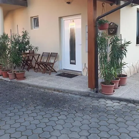 Apartma Lahinja Gradac