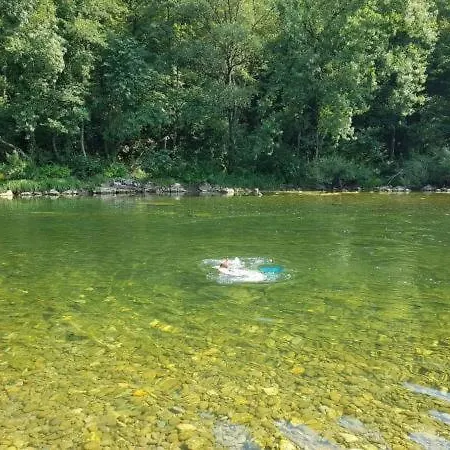 Apartma Lahinja Lejlighed *