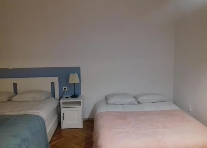 Apartma Lahinja *